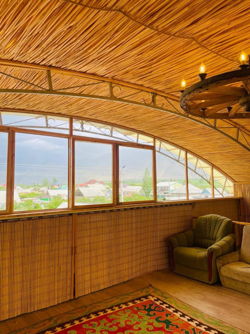 Guest House Amirhan Bokonbayevo Екстериор снимка