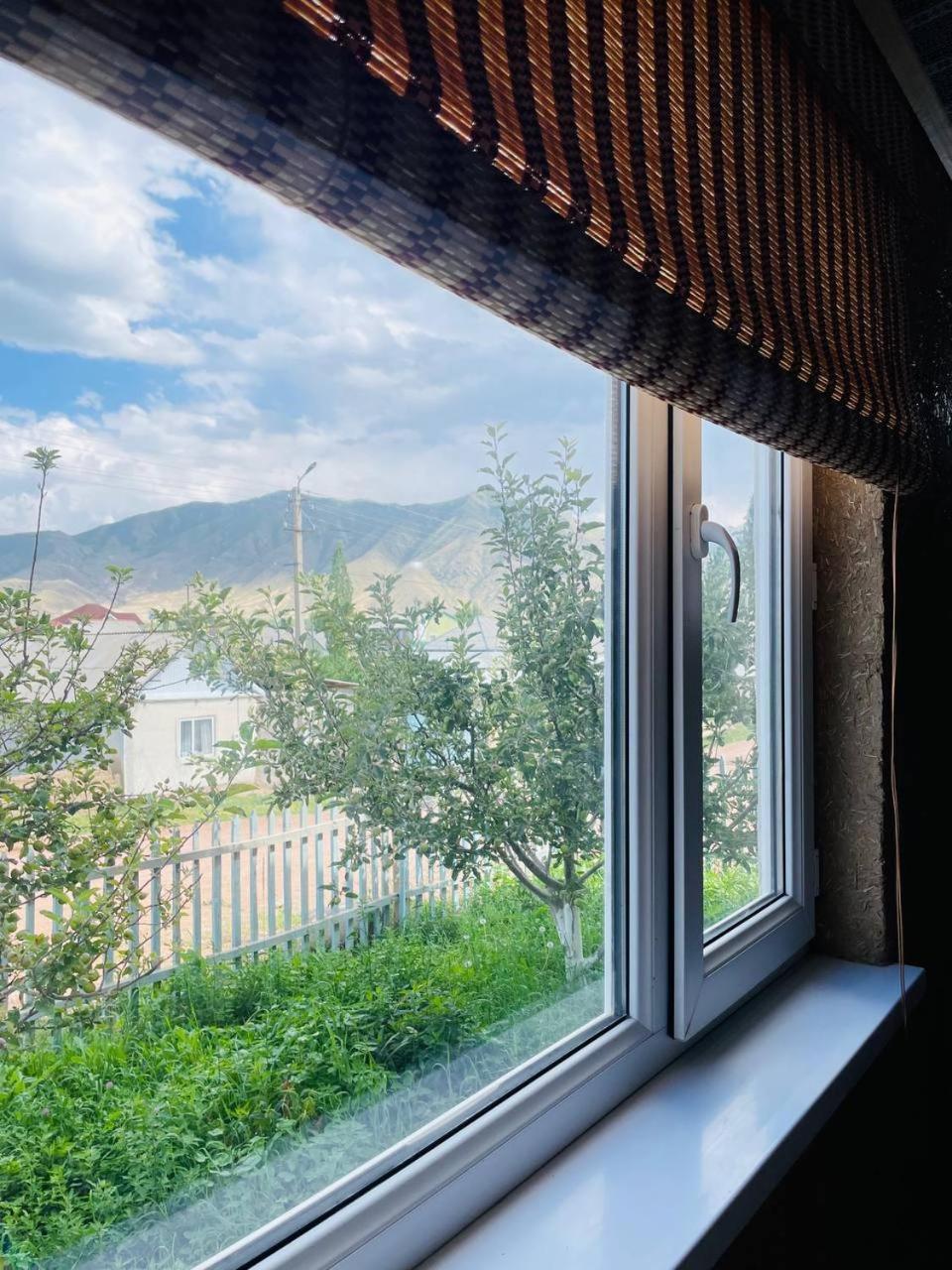 Guest House Amirhan Bokonbayevo Екстериор снимка