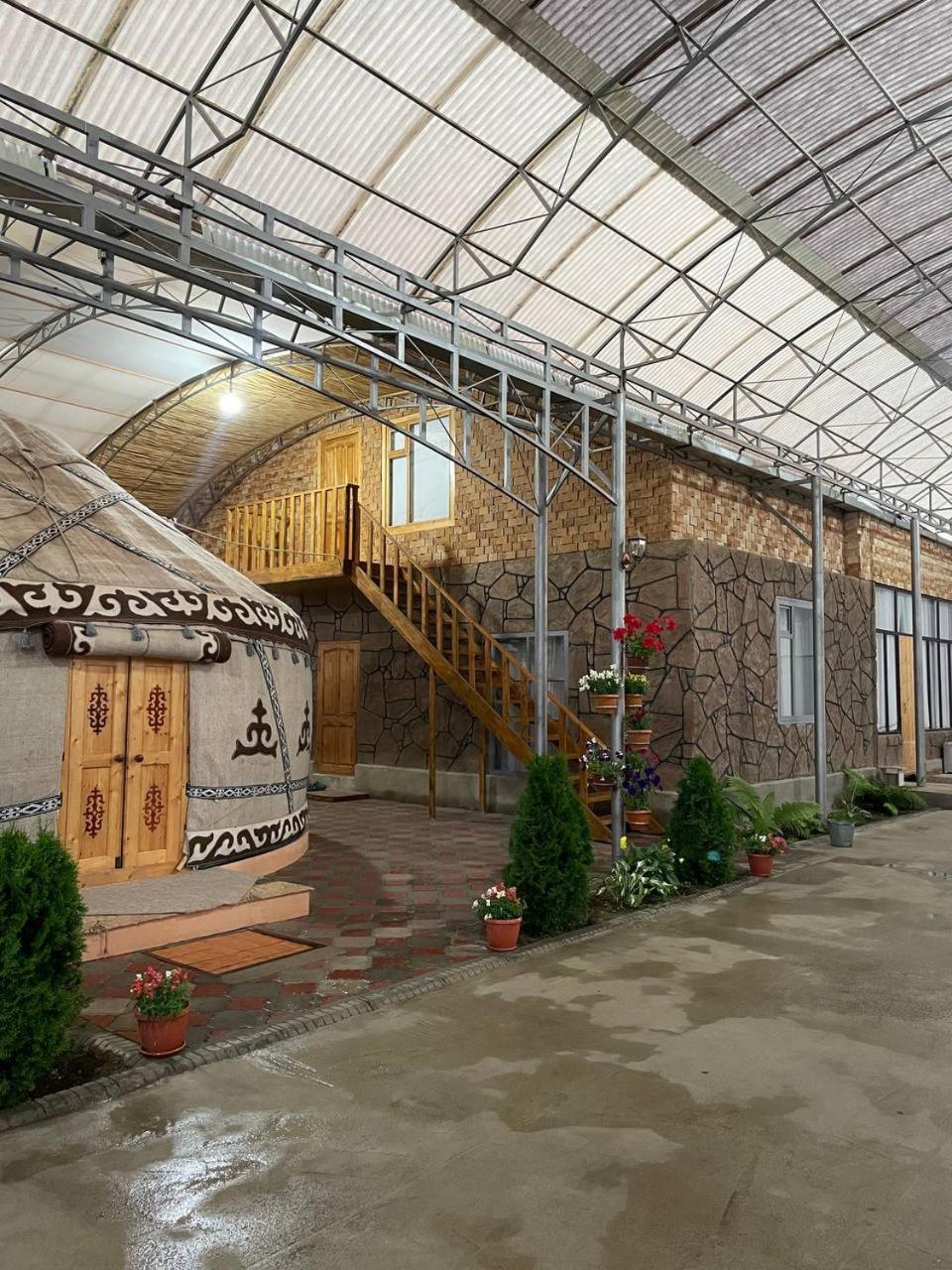 Guest House Amirhan Bokonbayevo Екстериор снимка